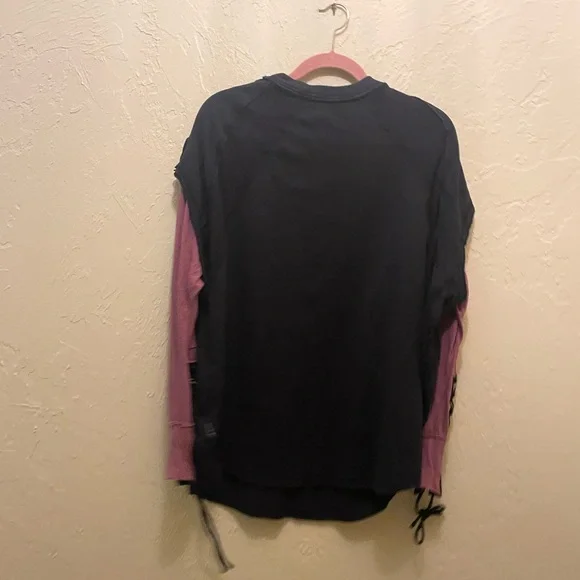 Free People Black Pullover with Mauve Lace-Up Sleeves - Picture 4 of 5